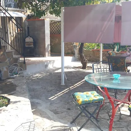 Loft Da Maria, Scavata Nella Pietra, Stanza Con Bagno Interno E Box Doccia Esterna Cannicchio